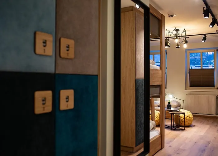 Hostal Safestay Centre *